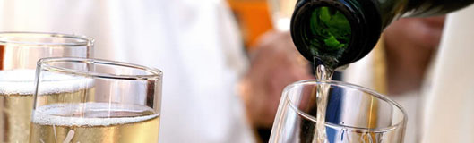 Les vins blancs effervescents de Vouvray. Vouvray vins pétillants, mousseux, bruts, secs, demi-secs, moëlleux, cuvées spéciales ou doux.
