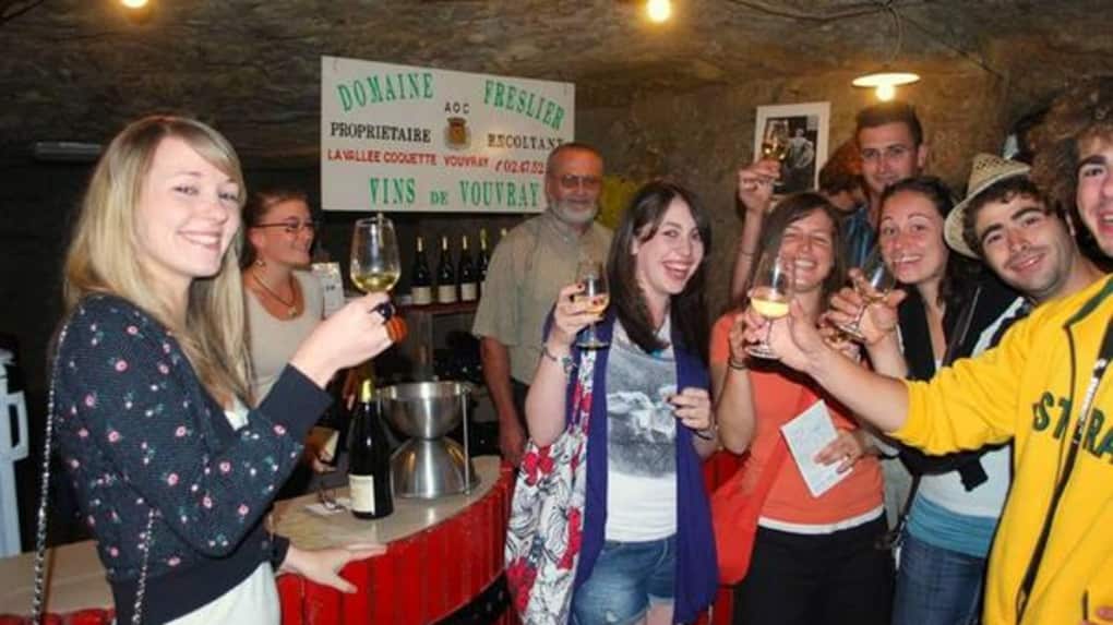 Foire internationale des vins à vouvray août 2018. L'AOC Vouvray fête ses 82 ans. Sur le chenin des vacances d'été, la foire aux vins blancs de Vouvray du mois d'aout.
